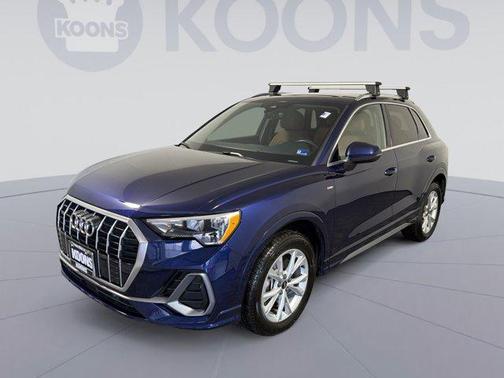 2022 Audi Q3 45 S line Premium