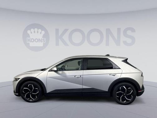 Gravity Gold (Matte Gold) 2023 Hyundai IONIQ 5 SEL