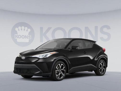 2022 Toyota C-HR XLE