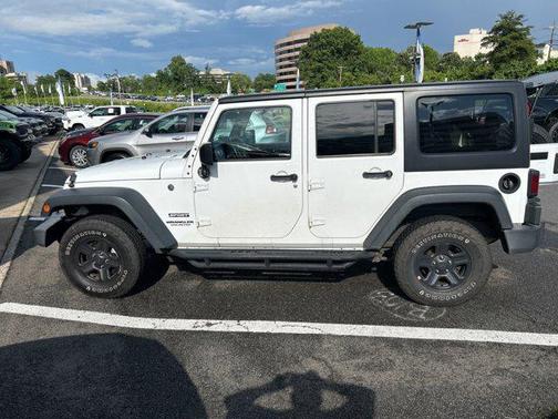 2017 Jeep Wrangler Unlimited Sport