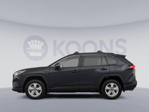 2020 Toyota RAV4 Hybrid XLE