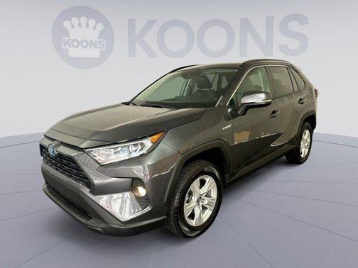 2020 Toyota RAV4 Hybrid XLE