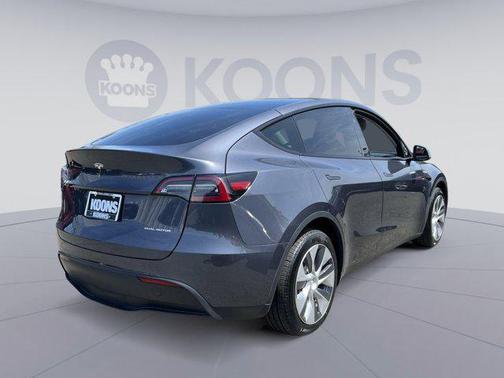 2023 Tesla Model Y Long Range Dual Motor All-Wheel Drive