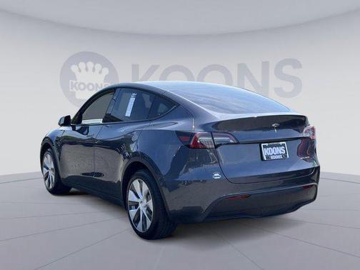 2023 Tesla Model Y Long Range Dual Motor All-Wheel Drive