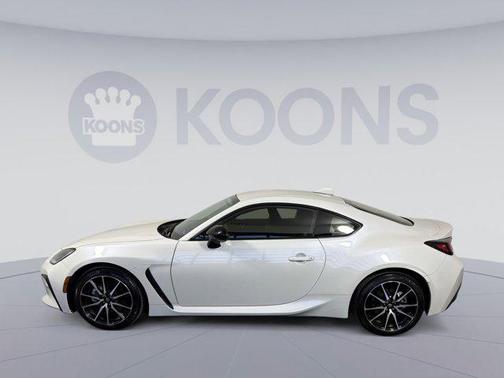 2024 Toyota GR86 Base