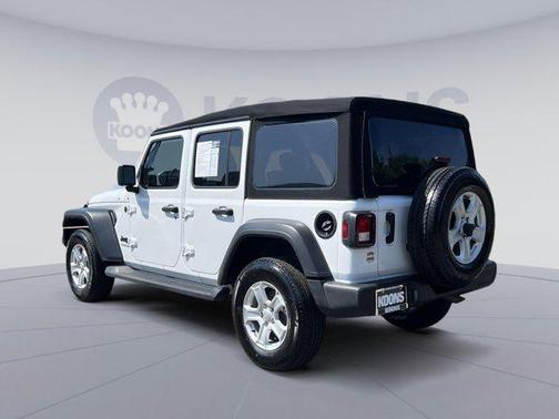 2022 Jeep Wrangler Unlimited Sport