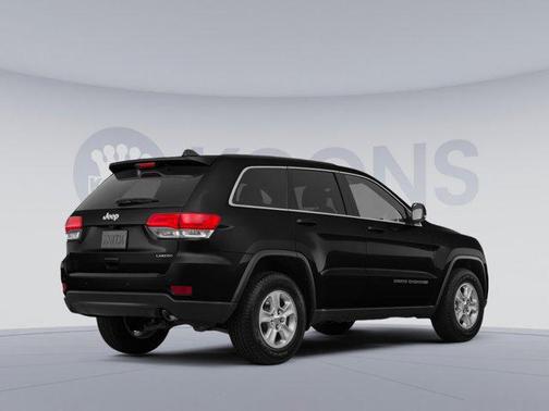 Diamond Black Crystal Pearlcoat 2017 Jeep Grand Cherokee Limited