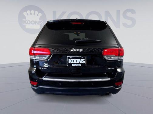 Diamond Black Crystal Pearlcoat 2017 Jeep Grand Cherokee Limited