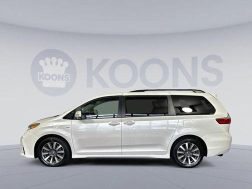 2019 Toyota Sienna Limited Premium
