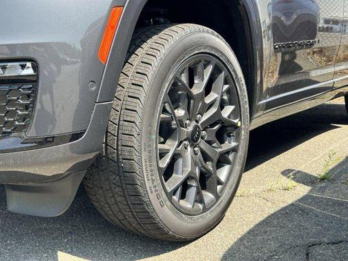 2025 Jeep Grand Cherokee L Summit Reserve