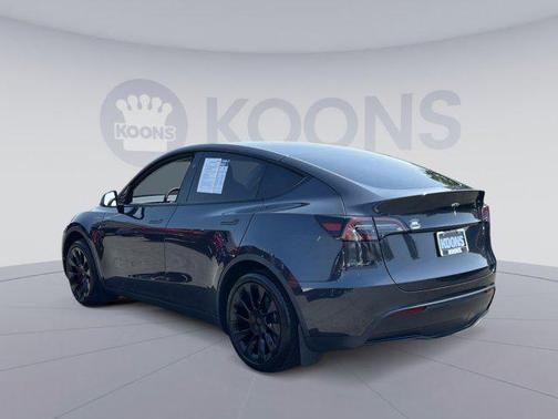 2024 Tesla Model Y Long Range Dual Motor All-Wheel Drive