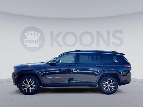 Midnight Sky 2023 Jeep Grand Cherokee L Limited