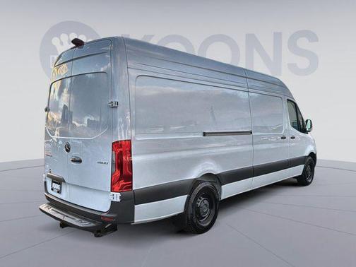 2024 Mercedes-Benz Sprinter 2500 High Roof