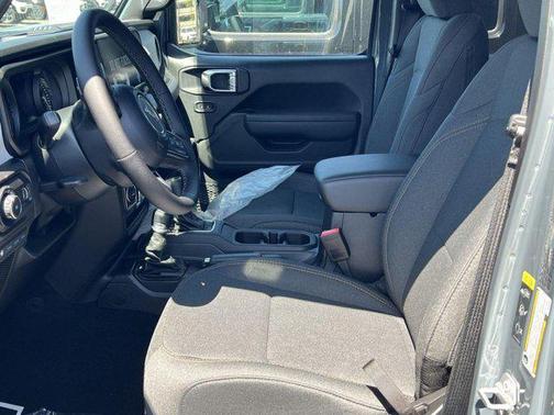 2025 Jeep Wrangler 4xe Sport S