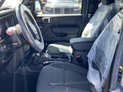 2025 Jeep Wrangler 4xe Sport S