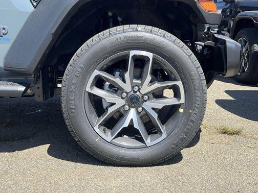 2025 Jeep Wrangler 4xe Sport S