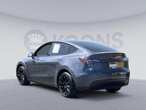 2023 Tesla Model Y Long Range Dual Motor All-Wheel Drive