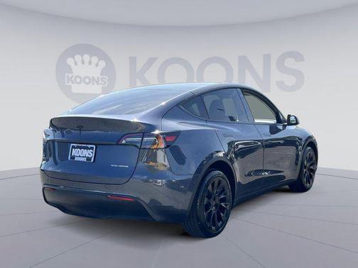 2023 Tesla Model Y Long Range Dual Motor All-Wheel Drive