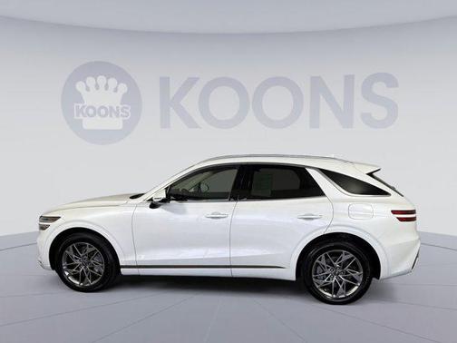 Uyuni White 2023 Genesis GV70 2.5T AWD