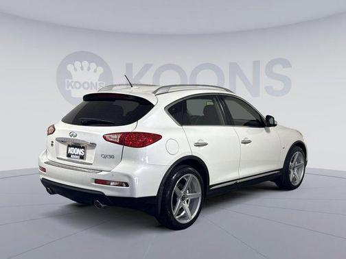 2016 INFINITI QX50 Base