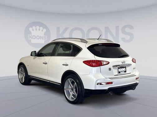 2016 INFINITI QX50 Base