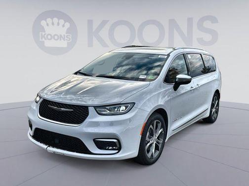 2026 Chrysler Pacifica L