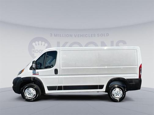 Photo 2 of 24 of 2021 RAM ProMaster 1500 Low Roof