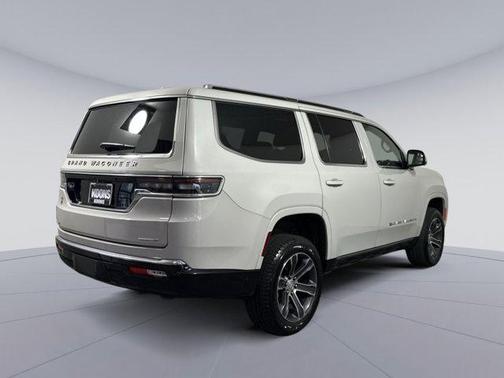 Luxury White Pearlcoat 2022 Jeep Grand Wagoneer Series I 4x4