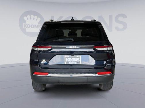2022 Jeep Grand Cherokee 4xe Base