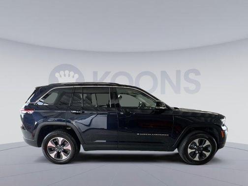 2022 Jeep Grand Cherokee 4xe Base