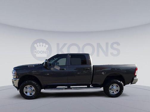 2024 RAM 2500 Tradesman Crew Cab 4x4 6'4' Box