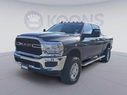 2024 RAM 2500 Tradesman Crew Cab 4x4 6'4' Box