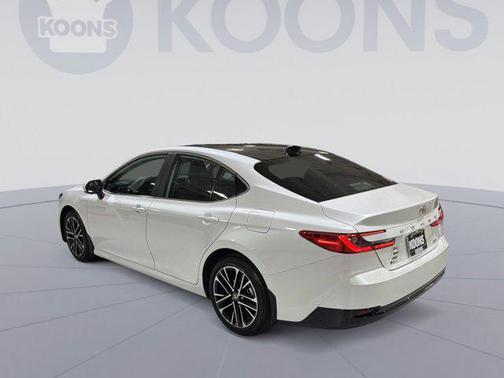 2025 Toyota Camry XLE