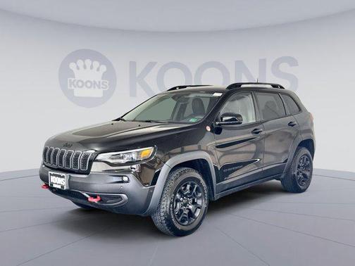 2023 Jeep Cherokee Trailhawk