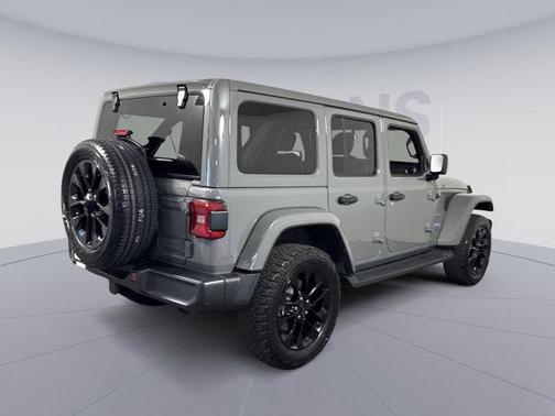 Sting-Gray Clearcoat 2022 Jeep Wrangler Unlimited 4xe Sahara