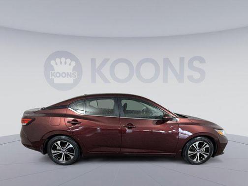 Rosewood Metallic 2022 Nissan Sentra SV