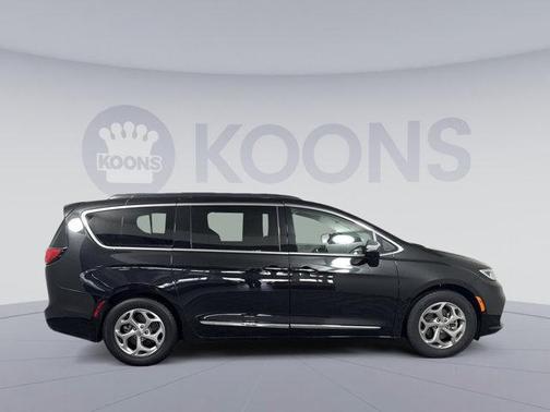 2022 Chrysler Pacifica Limited