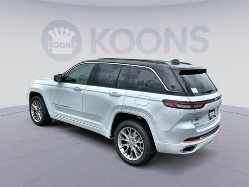 2025 Jeep Grand Cherokee Summit