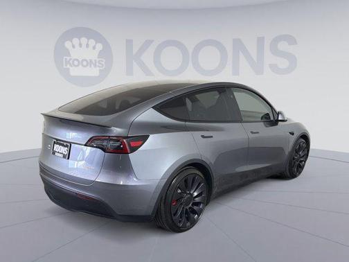 2025 Tesla Model Y Performance Dual Motor All-Wheel Drive