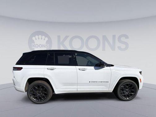 2025 Jeep Grand Cherokee Summit