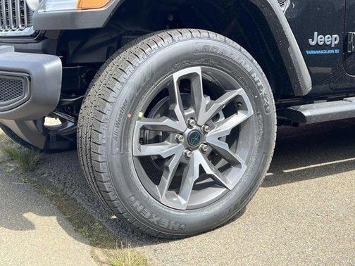 2025 Jeep Wrangler 4xe Sport S