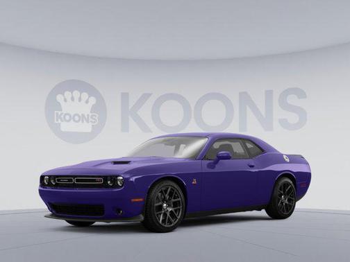 Plum Crazy Pearlcoat 2023 Dodge Challenger R/T Scat Pack