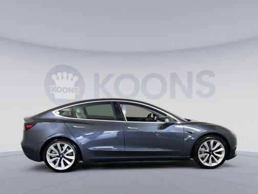 2020 Tesla Model 3 Standard Range Plus