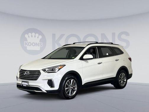 2017 Hyundai SANTA FE SE