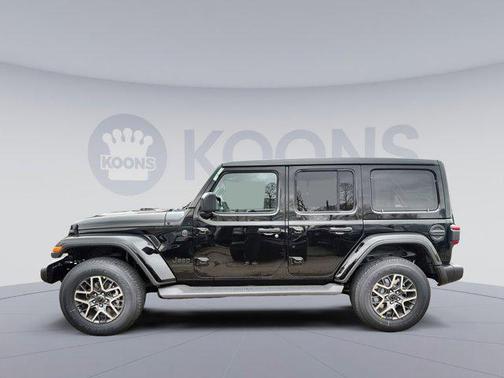 2026 Jeep Wrangler 4-Door Sahara 4x4