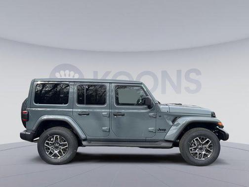 2026 Jeep Wrangler 4-Door Sahara 4x4