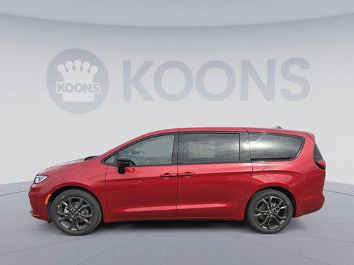 2026 Chrysler Pacifica L