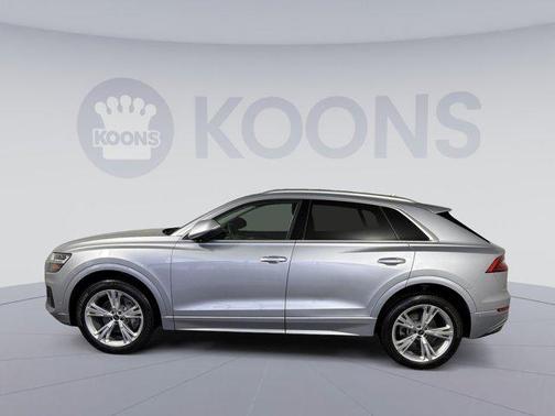 2022 Audi Q8 55 Premium