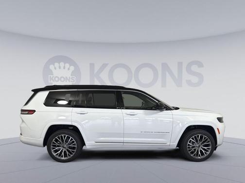 Bright White Clearcoat 2026 Jeep Grand Cherokee L Summit