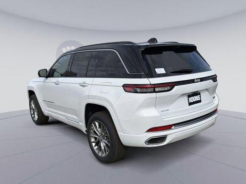 2025 Jeep Grand Cherokee Summit